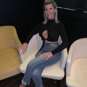 Meet your Posher, Darlene